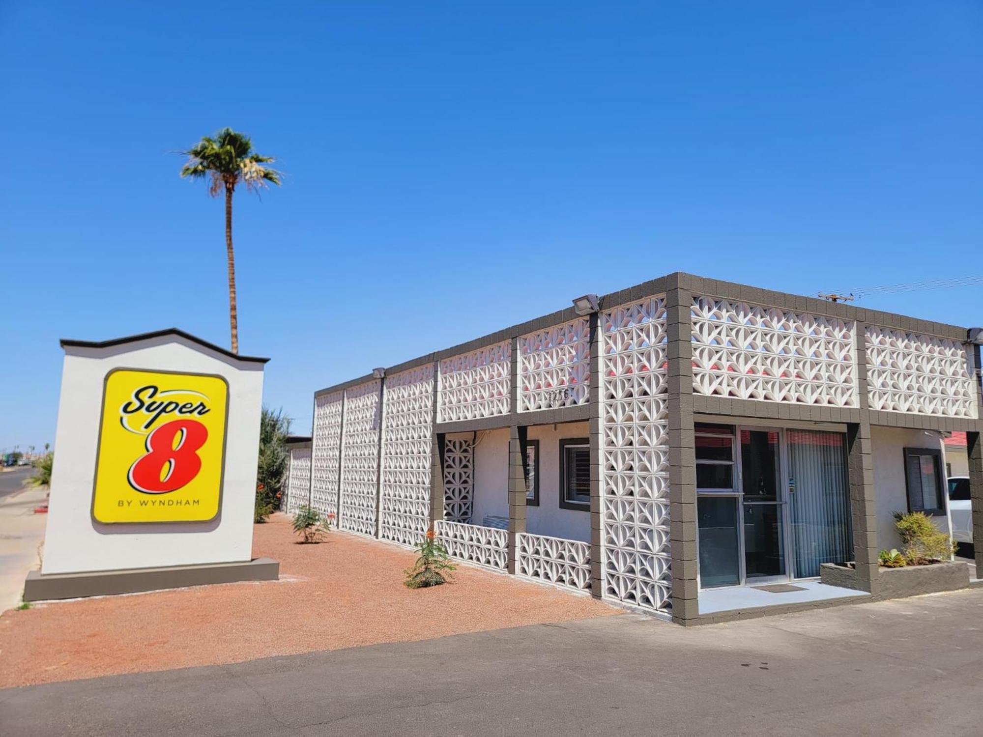 Super 8 By Wyndham El Centro North Hotel Exterior foto